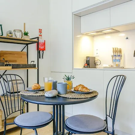 Apartment Lovelystay - Taipas Studio With Ac Porto